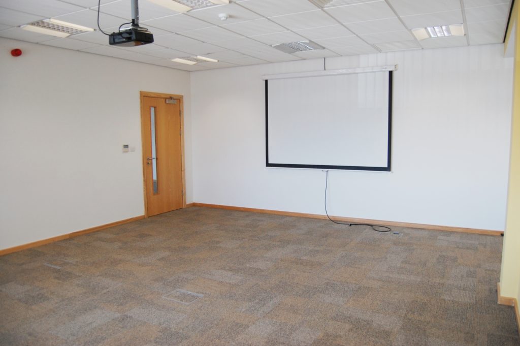 Service office to let Kent 